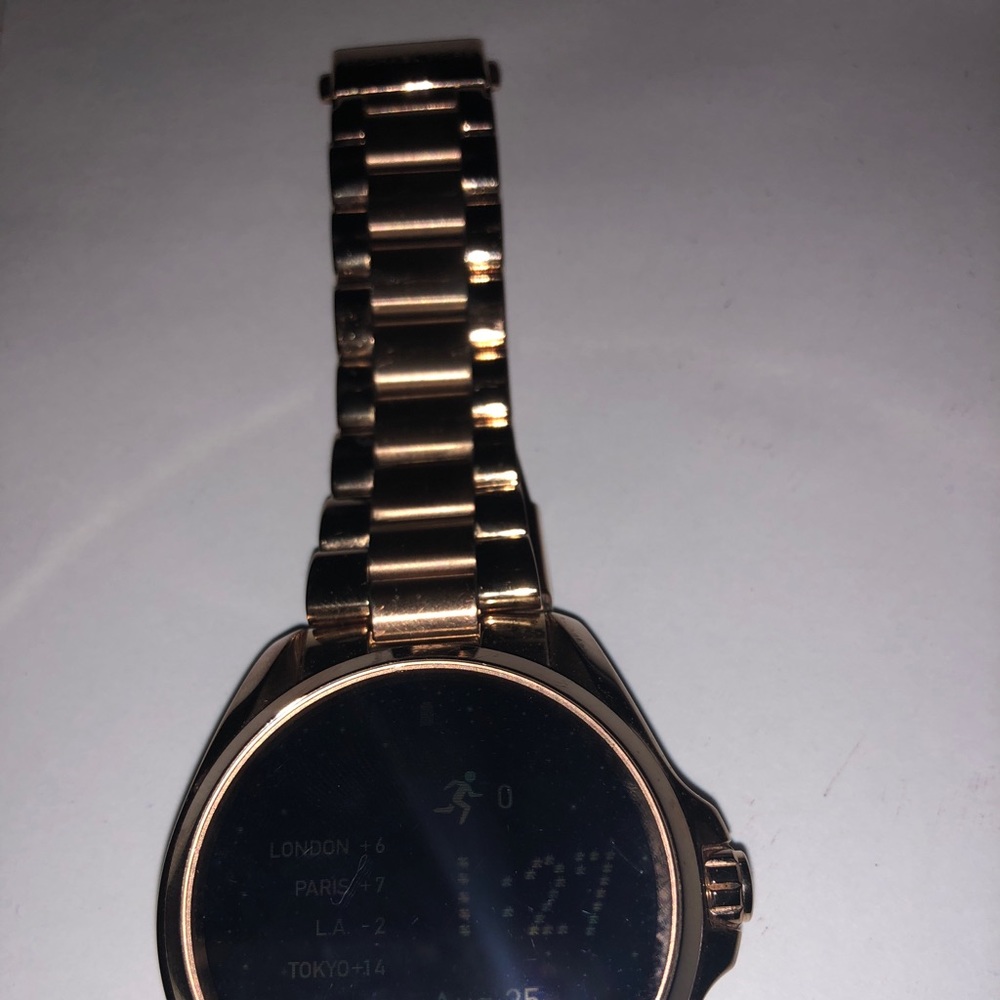 Watch - Picture 2 of 6